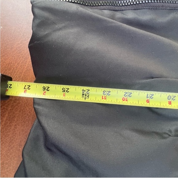 Vintage Oakley Black ski / snow Jacket. Women’s size M - Picture 13 of 13